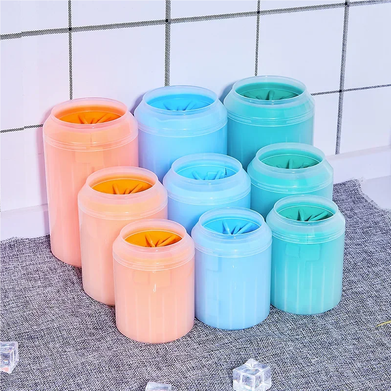 Dog Paw Cleaner Cup – Portable Silicone Paw Washer